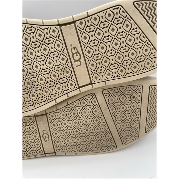 UGG Men's Brown Leather Chuka Ankle Boot 1010549 Size 11 - Picture 9 of 9